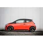 Πλαϊνά μαρσπιέ "black look" Μusketier για Toyota Aygo II (AB40)
